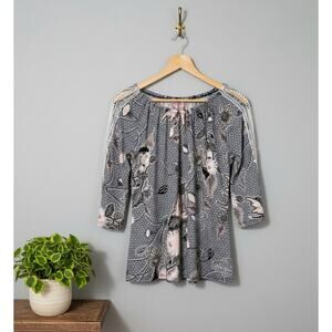 Amana Boho Blouse Small Black Pink Floral Beaded Crochet Sleeve Festival Top